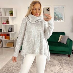 EUC Women’s FOR THEE Alpaca Blend Sweater in Gray, Size Medium